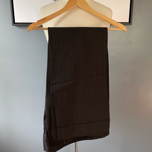 Robin Howe Pants - Picture 1 of 3